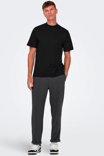 Otis Regular Mock Neck Tee Black