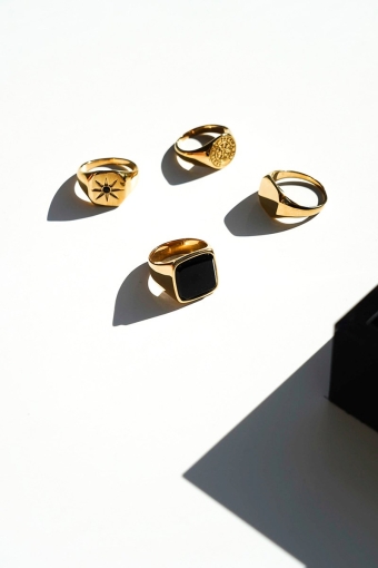 Oversize Black Onyx Ring Gold